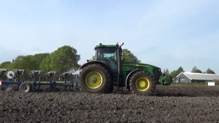 john deere 7720 met een 5 schaar lemken