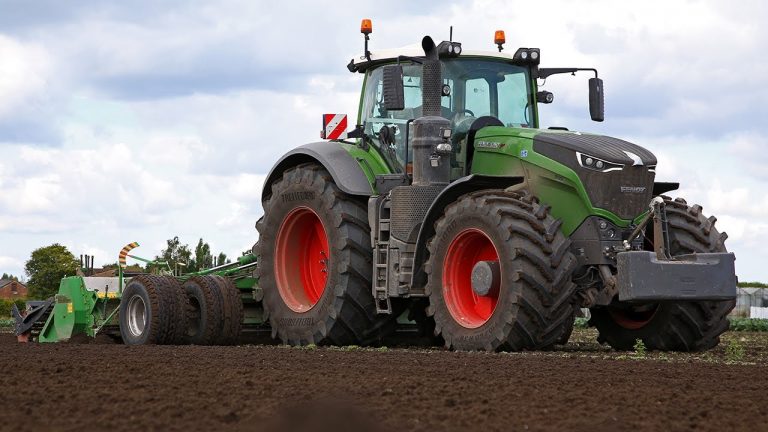 2X Fendt 1050 Vario | Tillage XXL | Deep spading & bedtilling