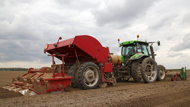 Homemade & unique potato planter | All in One | Tillage-Planting-Ridging