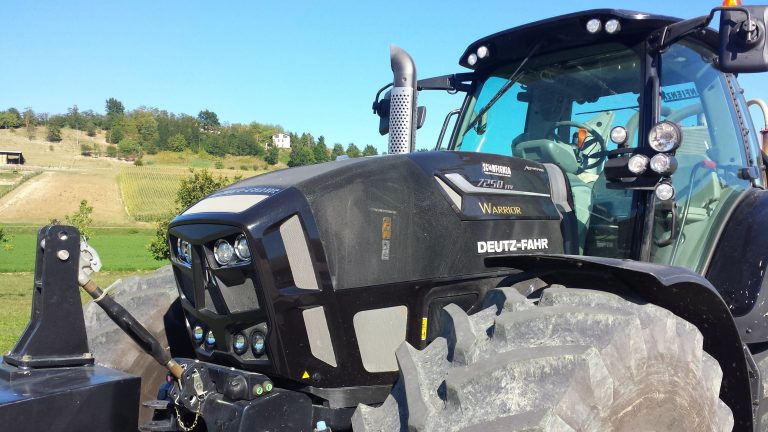 Deutz 7250 Digestaat uitrijden