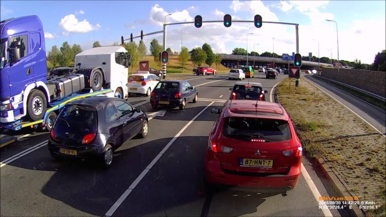 Eentje is de weg kwijt, en nog niet zo’n beetje ook niet!