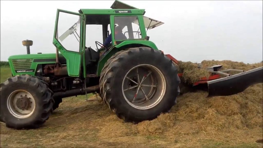 Inkuilen met Deutz Agroprima en deutz 13006 Special!