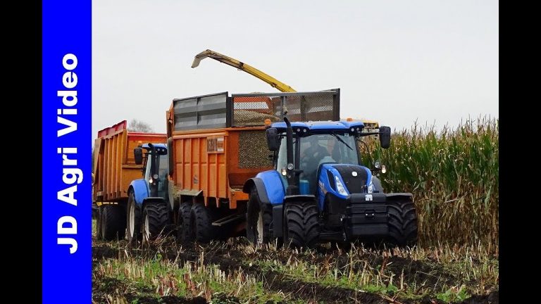 Mais hakeselen 2017/Modderen/Mud/New Holland FR9050+FR9060/Zinger/Harvesting maize/Maishäckseln