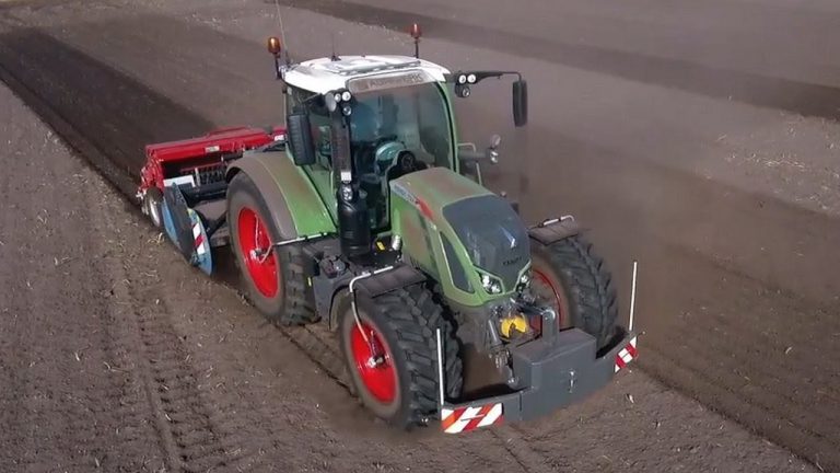 Bandentest! Michelin Evobib VF710/70 R42 onder Fendt 724 S4 getest door Agriwerk uit Odiliapeel — Trekkerweb.nl
