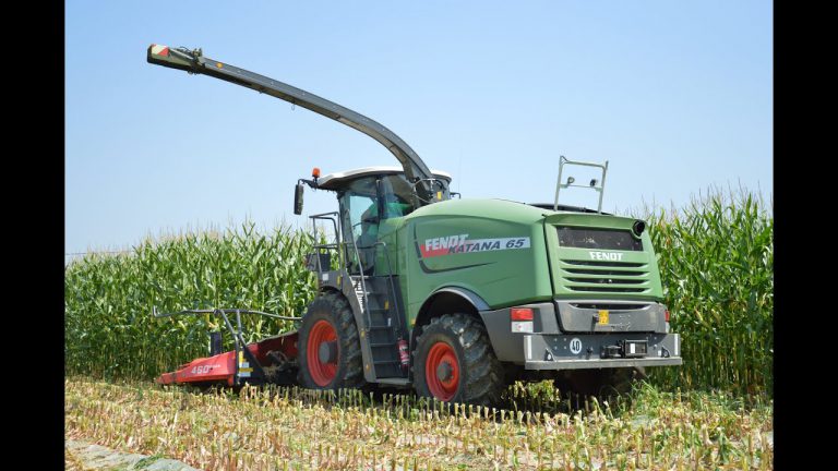 2016 De eerste mais is gehakseld in Italië FENDT KATANA 65
