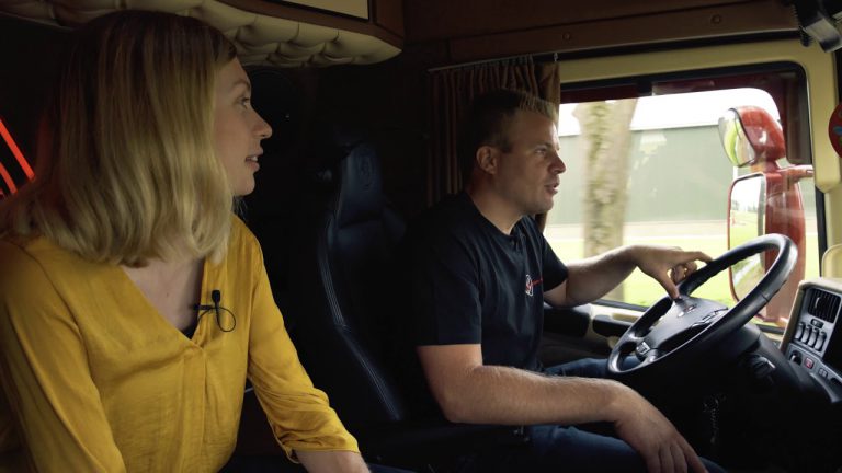 “Verslaafd aan paardenmest” l Vreemde vogels l Dikke vrachtwagen!