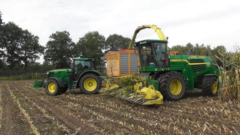 Loonbedrijf Sturris Ruurlo maishakselen met een John Deere 7480i Transport met John Deere 6150R en John Deere 6930  VolmerFilm