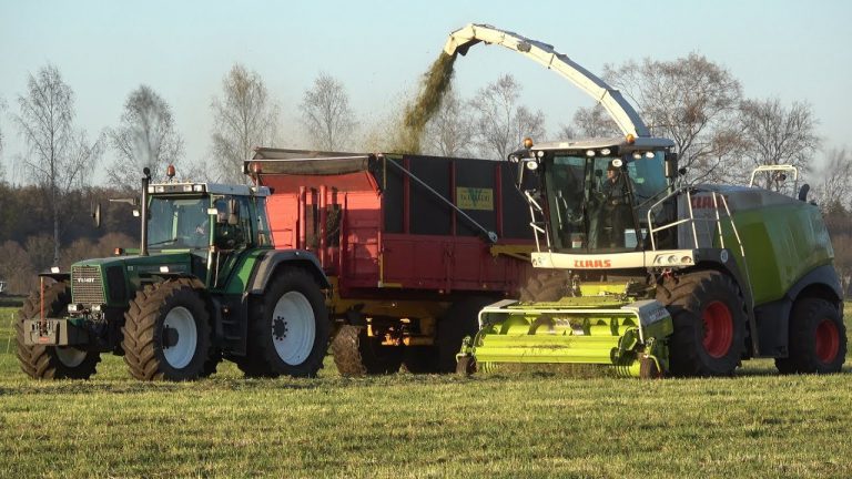 Eerste gras van 2019 is weer een feit l Loonbedrijf Fa Fokkert hakselt het eerste gras